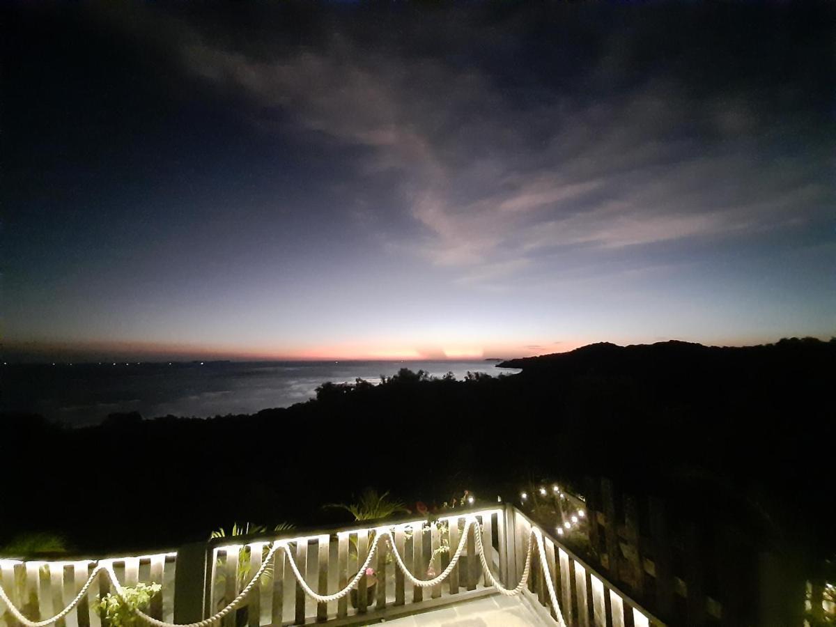 The Secret Karimunjawa Villa Exterior photo